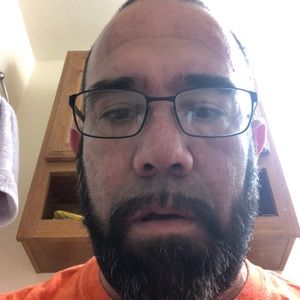 Meet your Posher, Julio